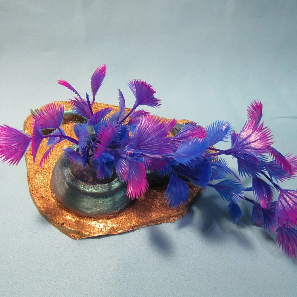 Aquarium Decoration - Green Sea Dragon with Artificial Plant